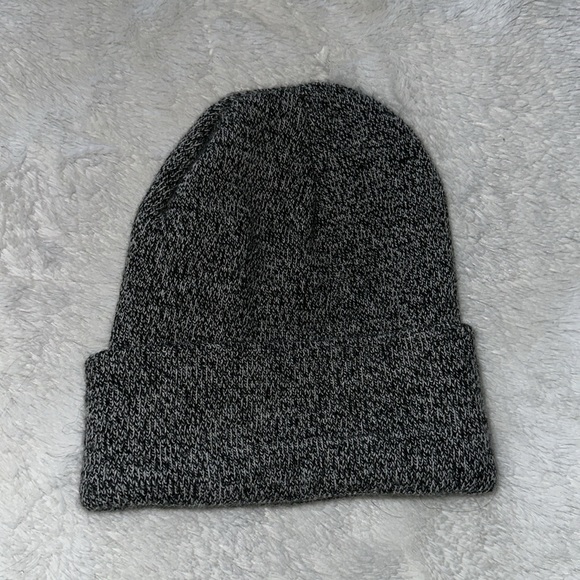 Carhartt beanie - Picture 2 of 2
